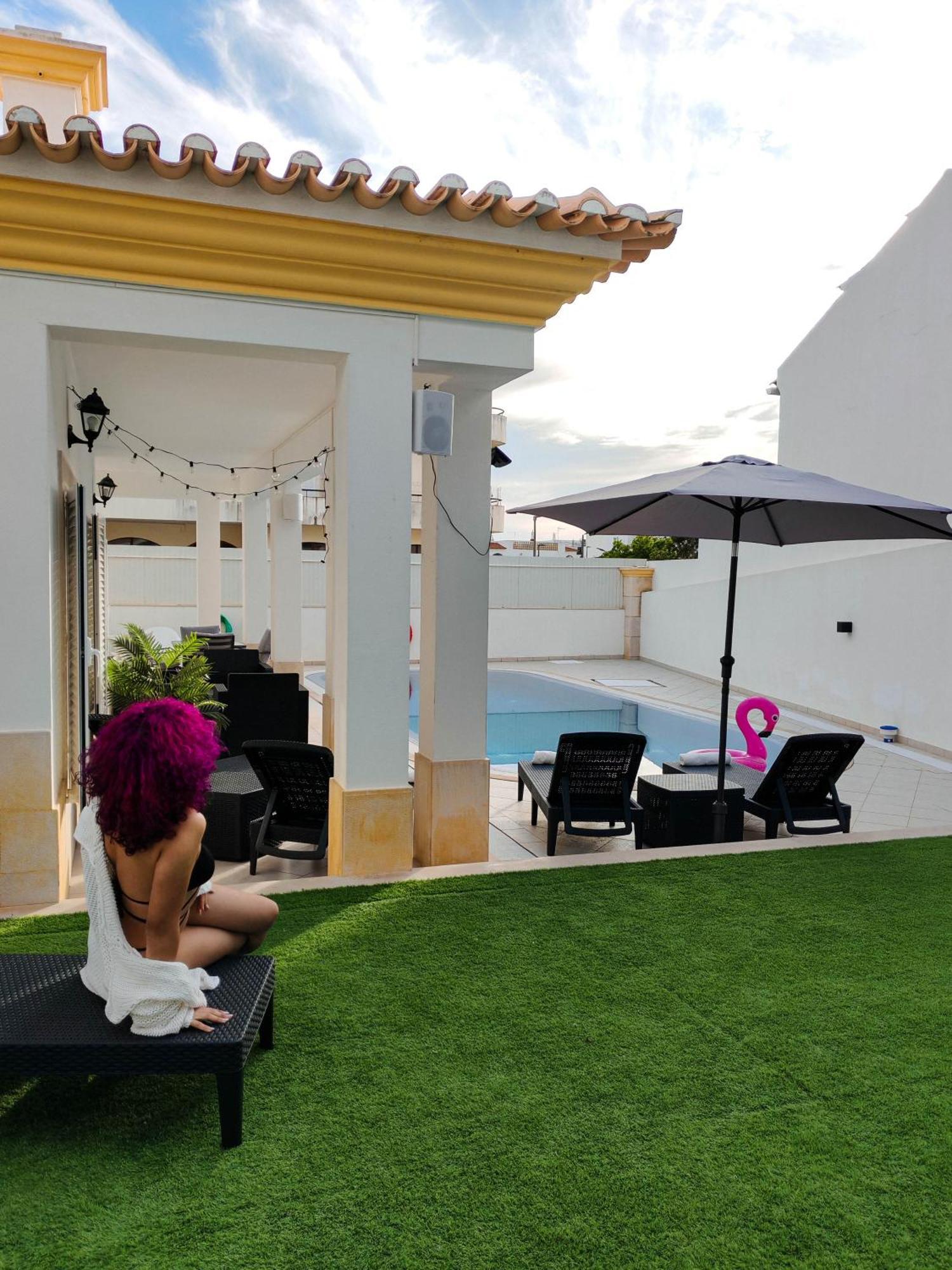 Villa Bonita Guesthouse Albufeira Old Town Exteriör bild
